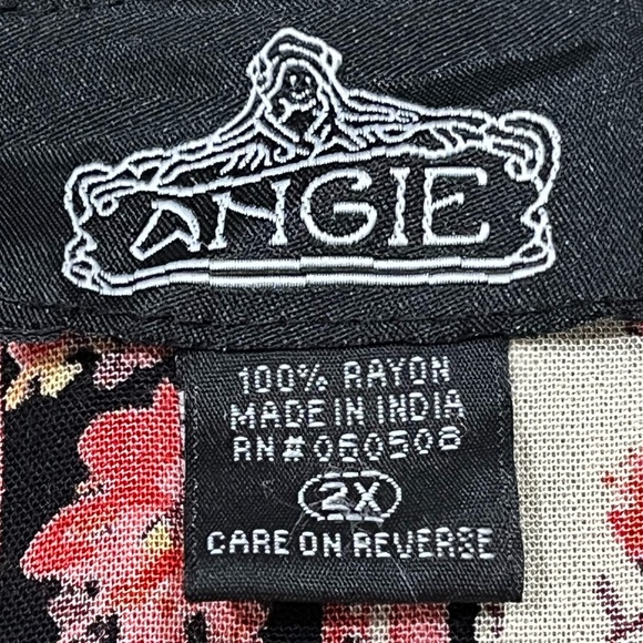 ANGIE Floral Bohemian Kimono with Bell Sleeves, BLACK AND PINK, PLUS SIZE 2X - Picture 9 of 10